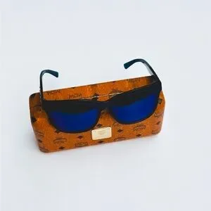 MCM | Accessories | Mcm Designer Sunglasses With Logo Case  display picture 3